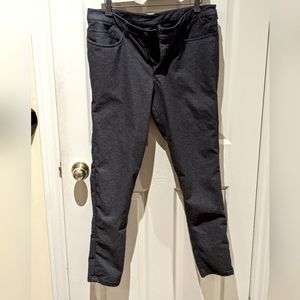 NWOT Lululemon men's pants in slate grey, size 34x32